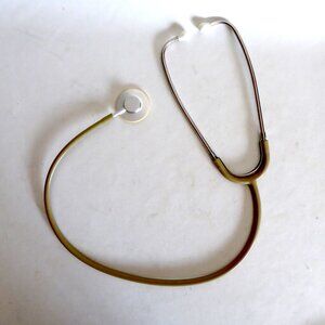 VINTAGE B-P MEDICAL STETHOSCOPE TRADITIONAL LIGHTWEIGHT ACOUSTIC WORKING